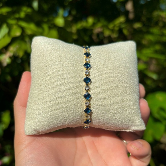 18K Gold Plated Stainless Steel Sapphire Blue & White Diamond Tennis Bracelet - Picture 2 of 5